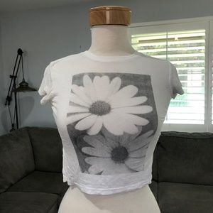 Brandy Melville Graphic T